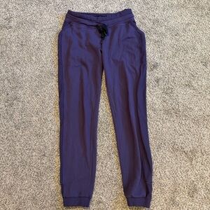 Lululemon Base Runner Pant III in Purple